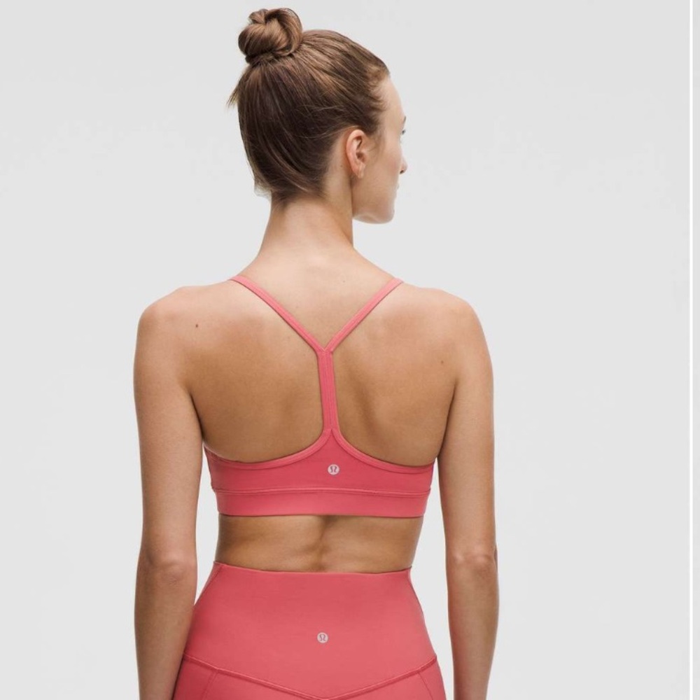 Lululemon Flow Y Bra Nulu *Light Support, A–C Cups
Desert Red size 8